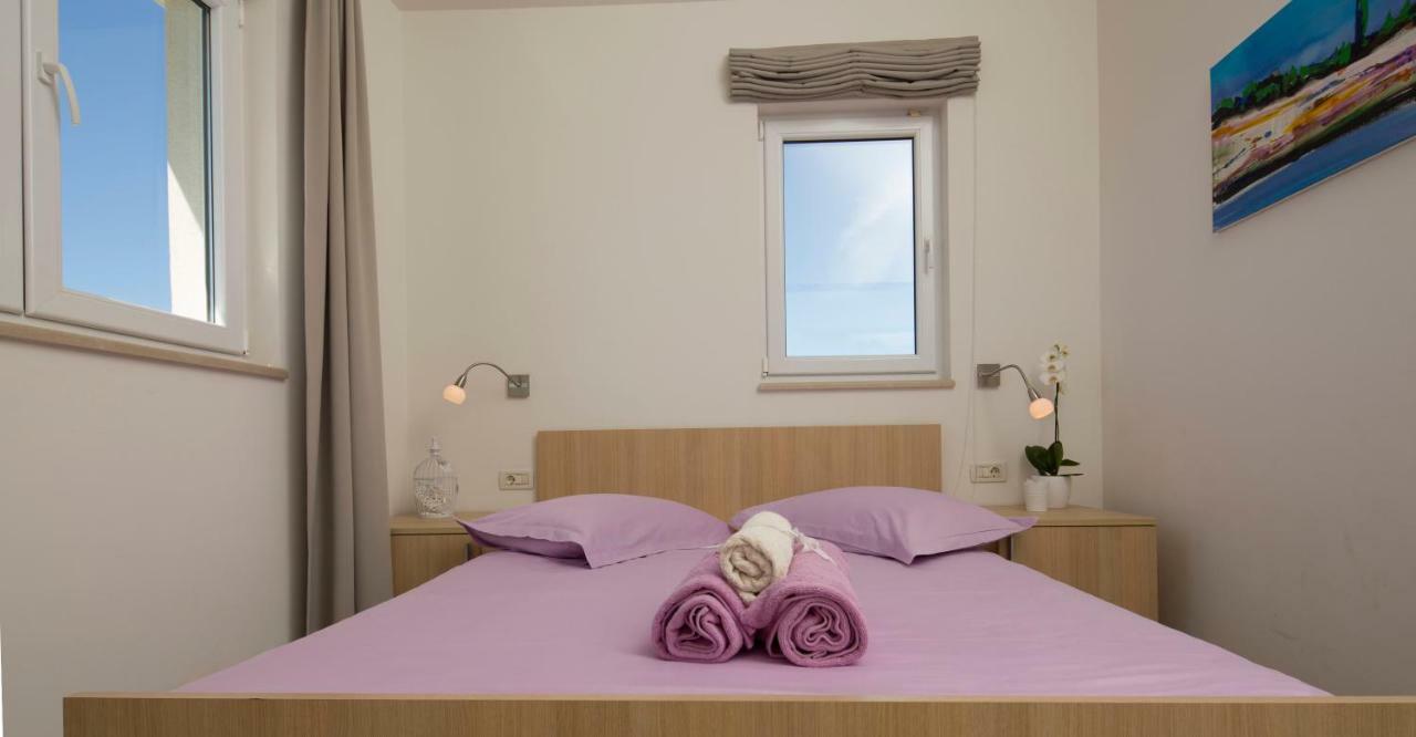 Apartmani Villa Athina Tucepi Exterior photo